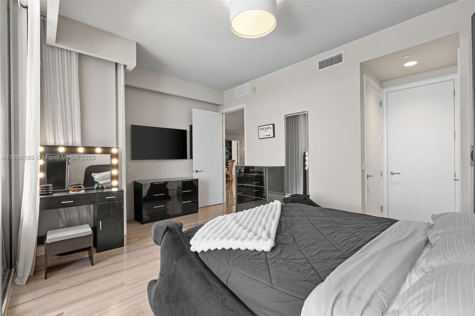 image St. Regis Bal Harbour43