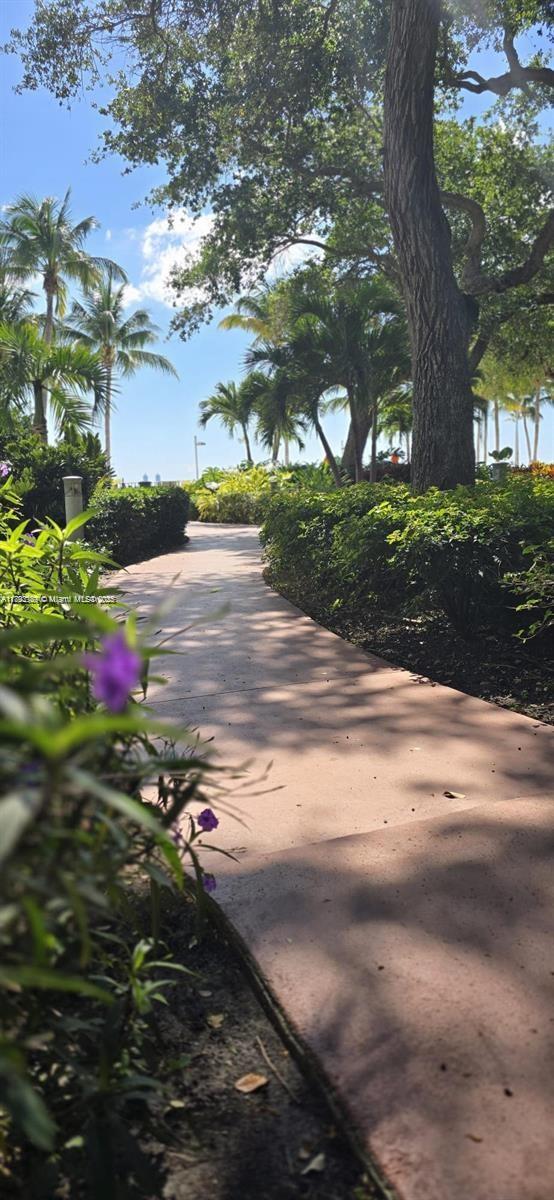 650 NE 64th #G608 Miami, FL 33138