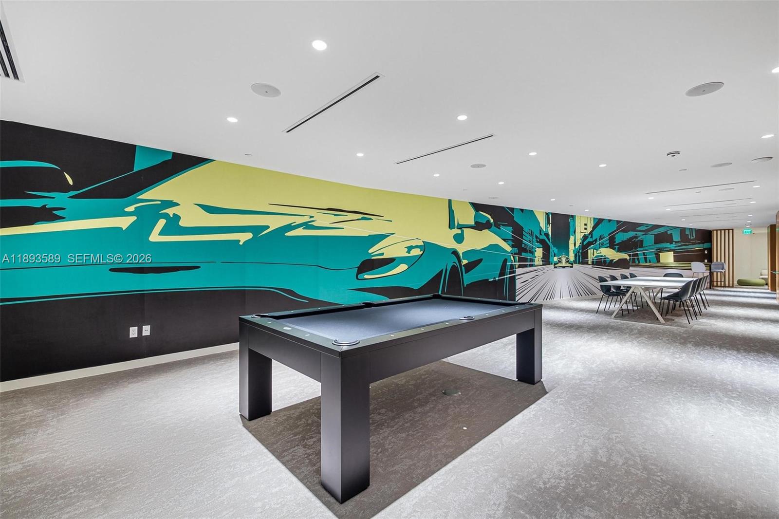 image Aston Martin Residences31