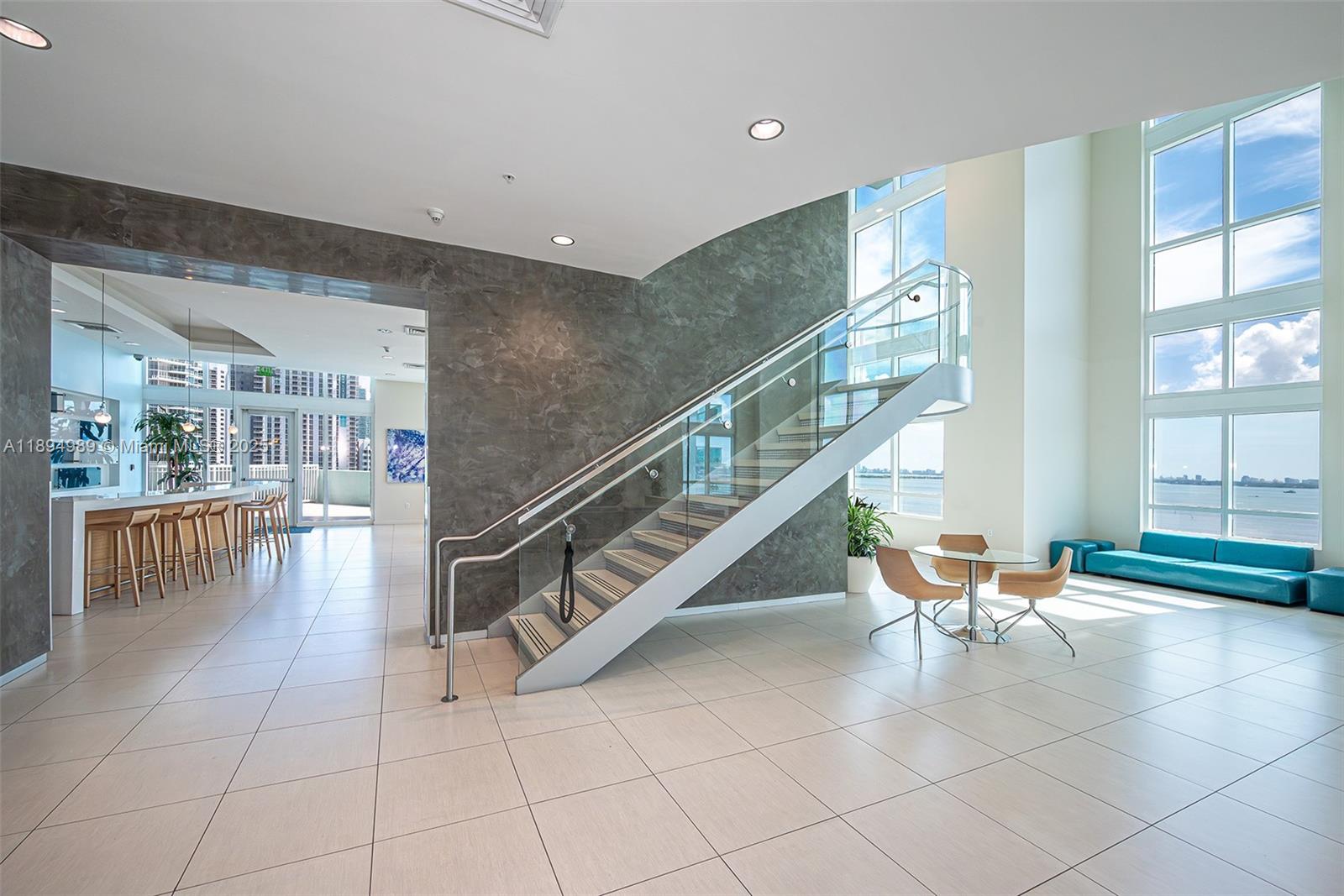 image Quantum On The Bay North32