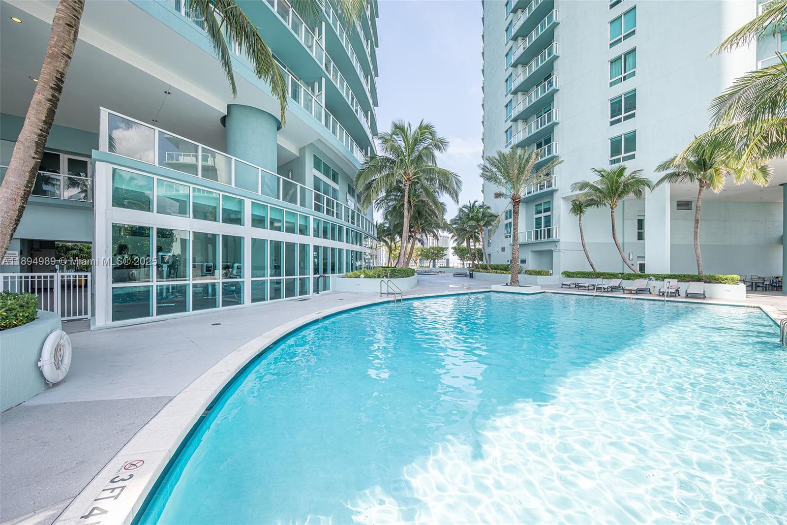 image Quantum On The Bay North34