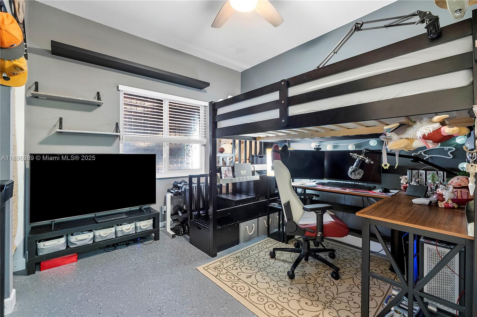 4764 S Hemingway Cir Margate, FL 33063