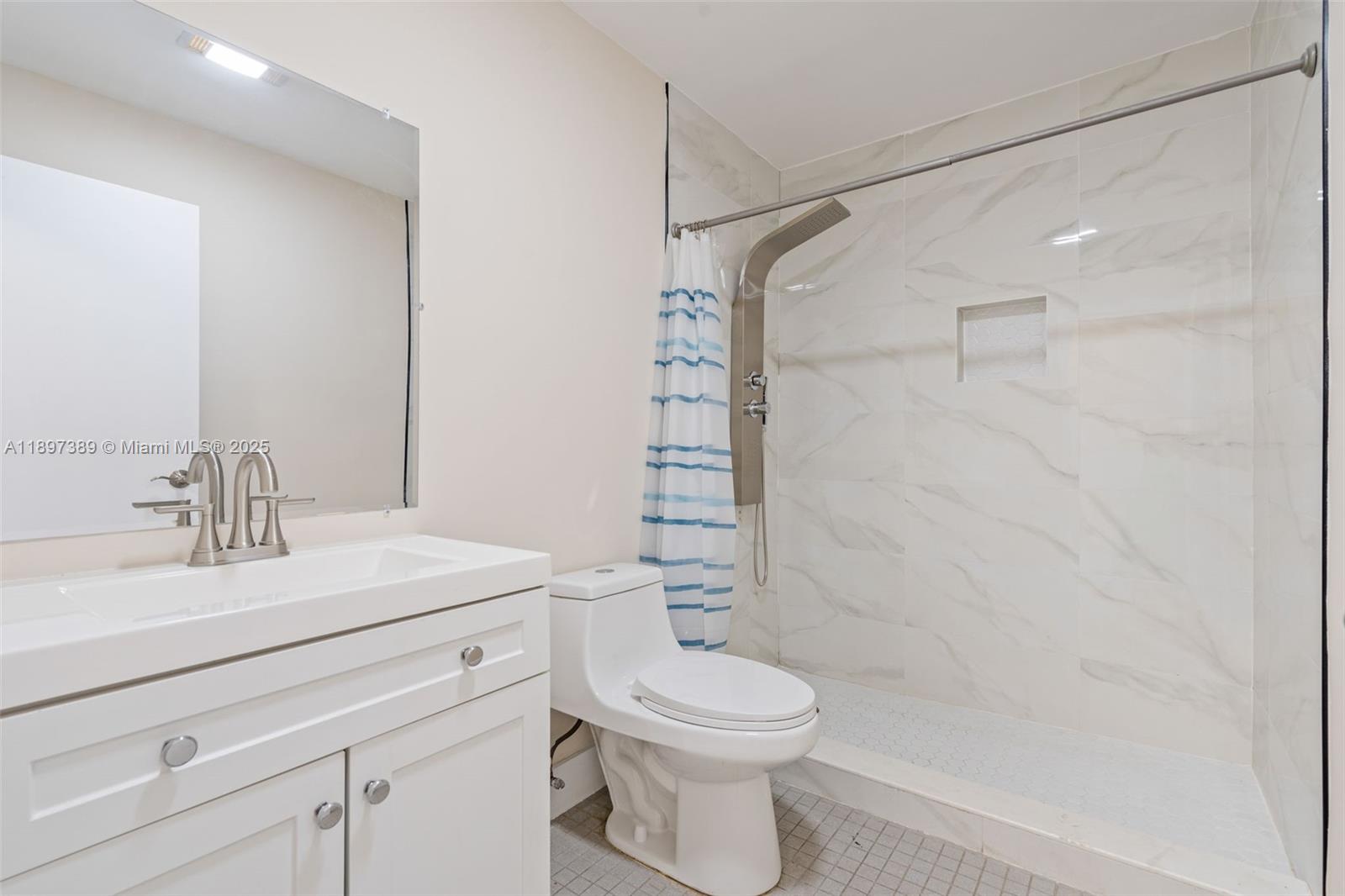 50 SW 26th Rd Miami, FL 33129