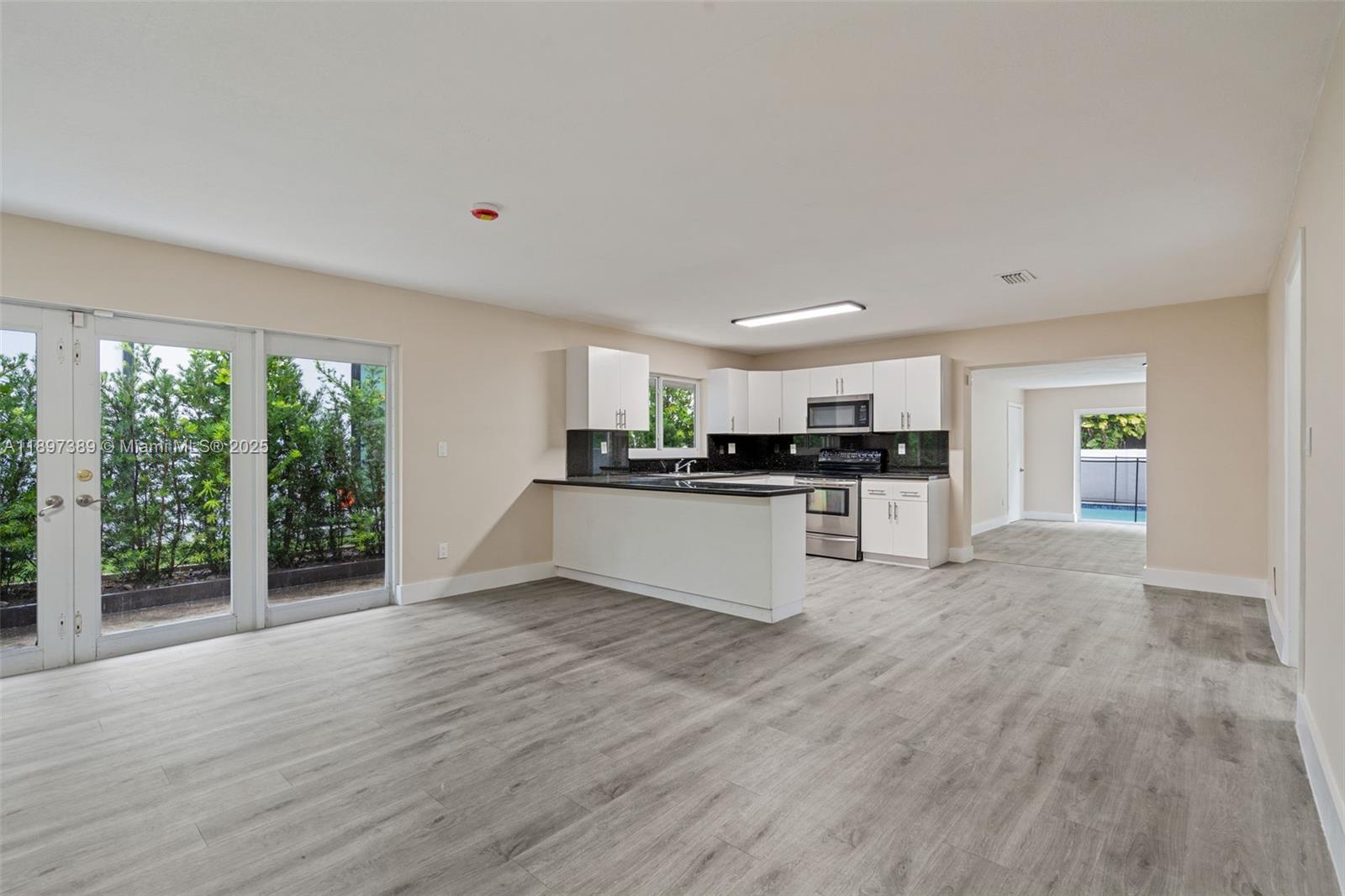 50 SW 26th Rd Miami, FL 33129