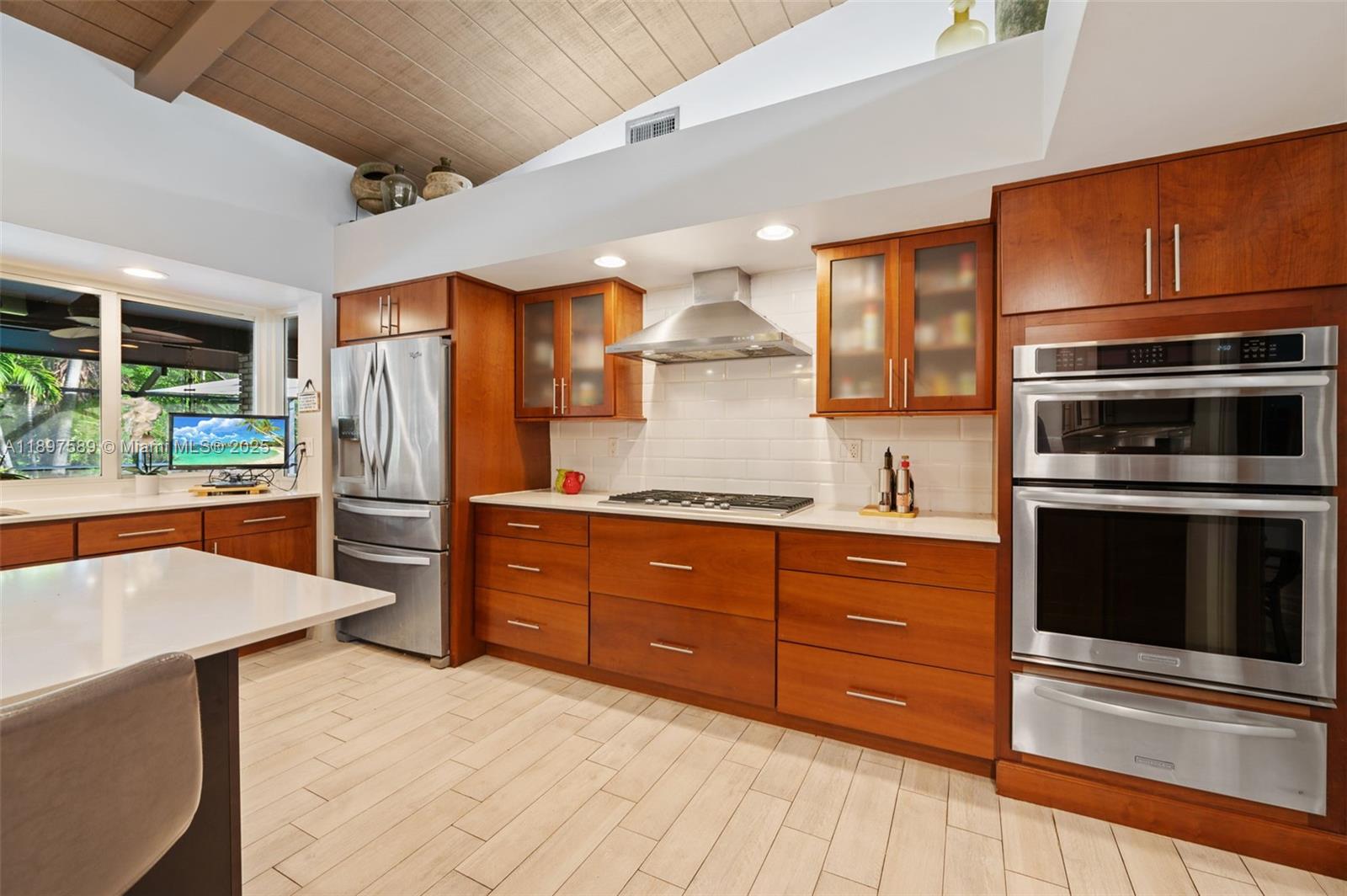 15625 SW 73rd Ct Palmetto Bay, FL 33157