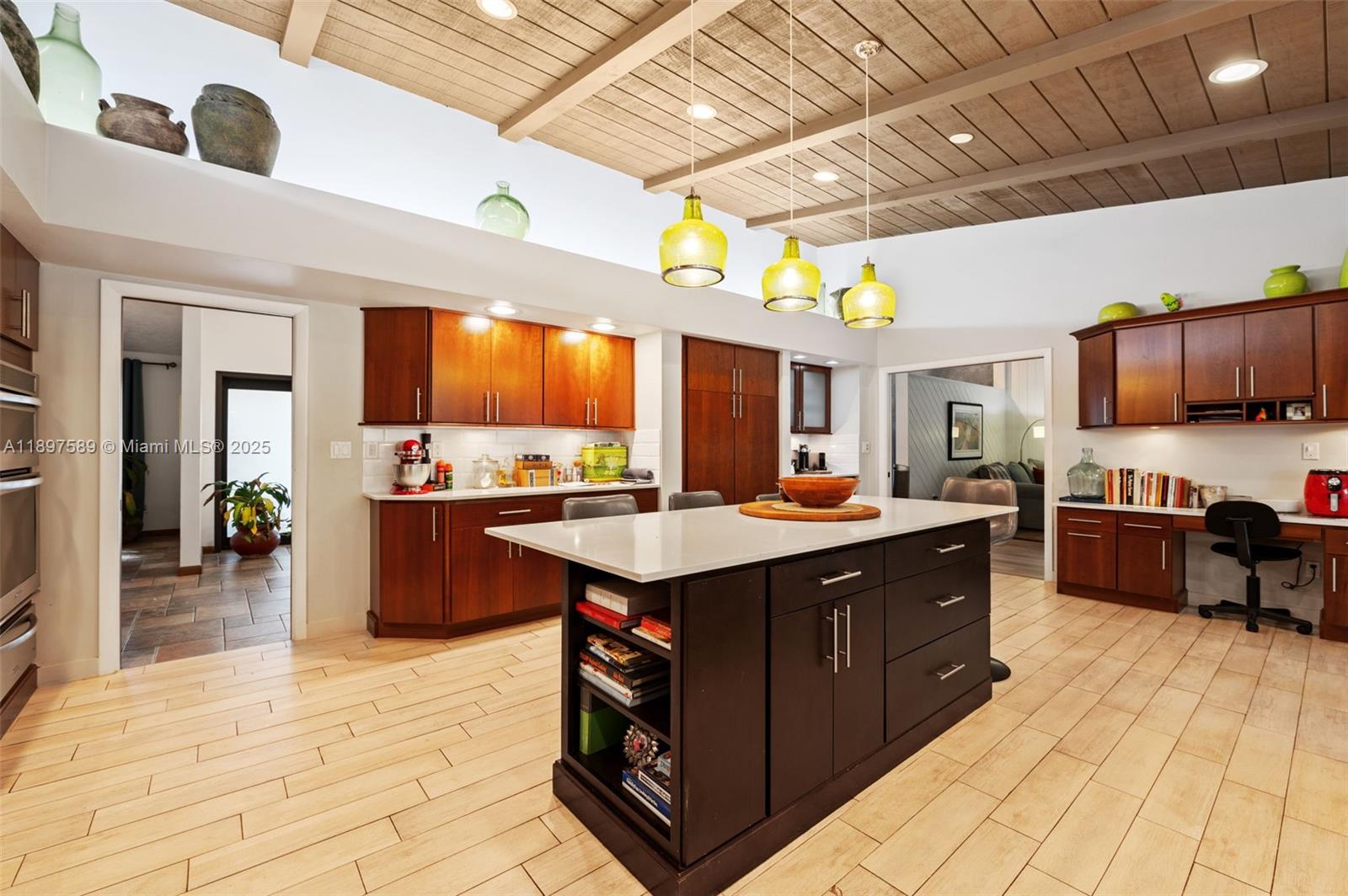 15625 SW 73rd Ct Palmetto Bay, FL 33157