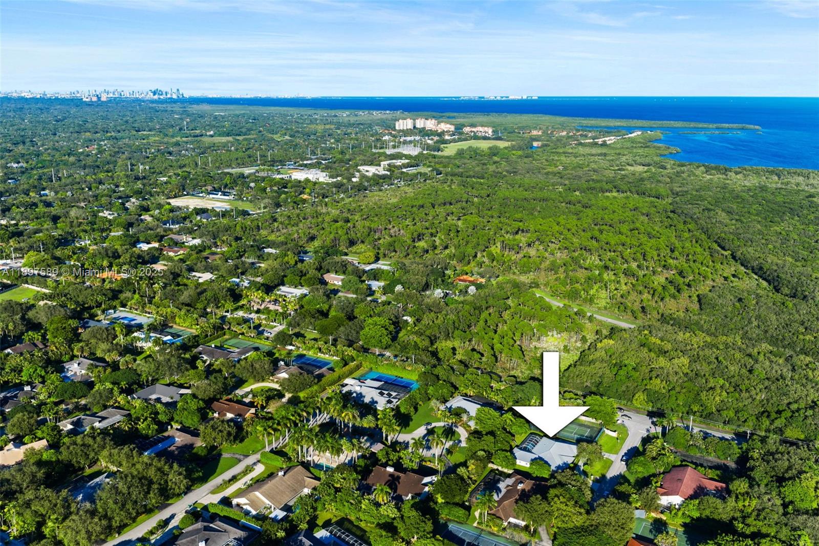 15625 SW 73rd Ct Palmetto Bay, FL 33157