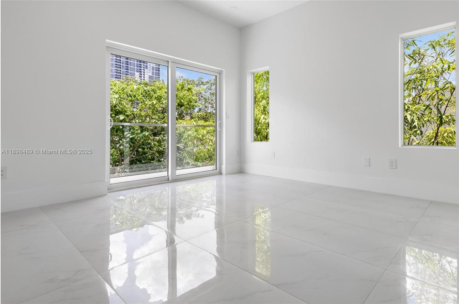 3140 Carter St #3140 Miami, FL 33133