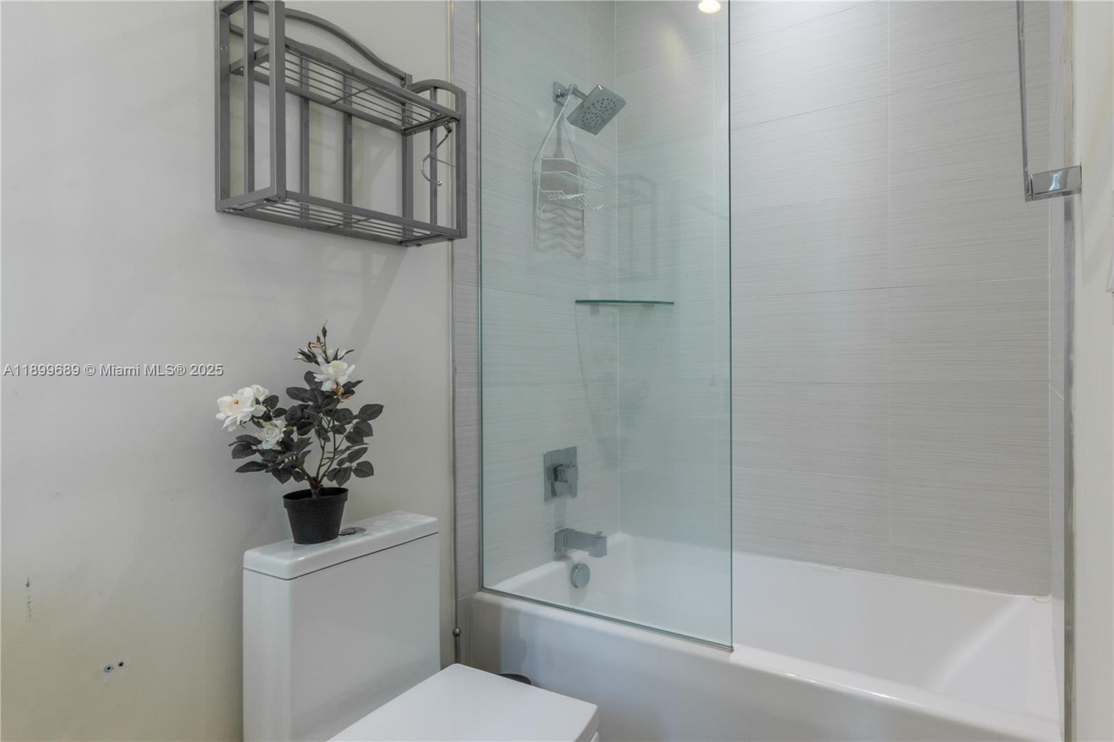 10245 NW 63rd Ter #207 Doral, FL 33178