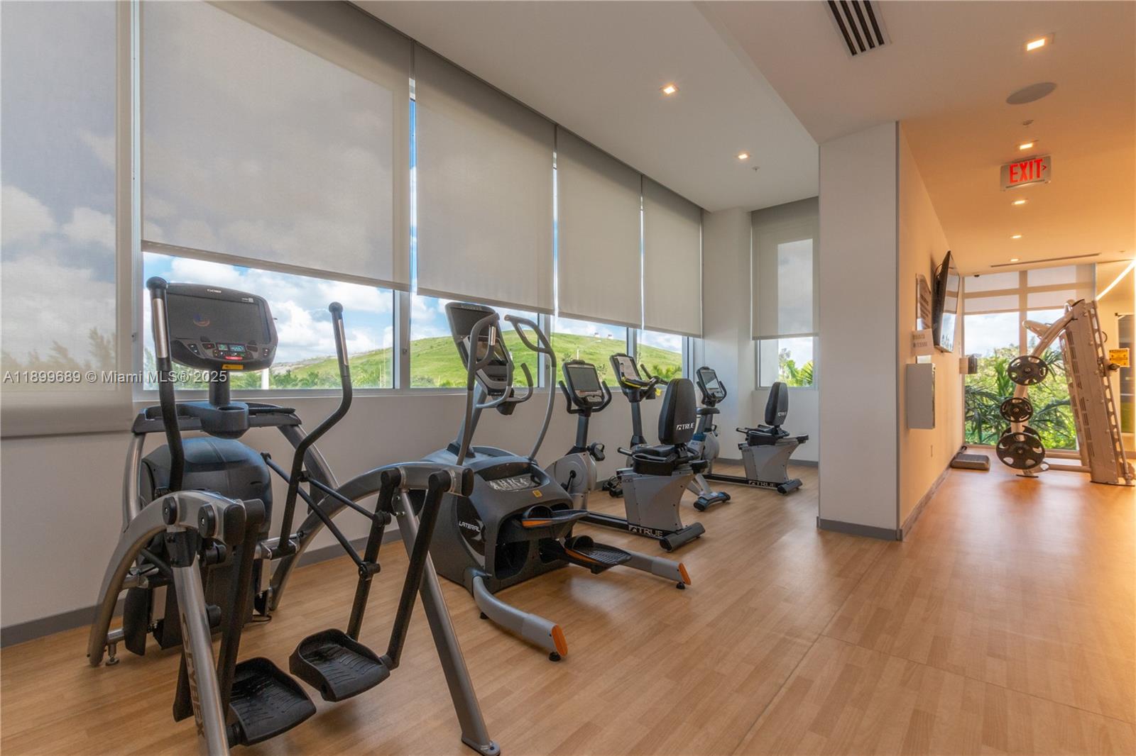 10245 NW 63rd Ter #207 Doral, FL 33178