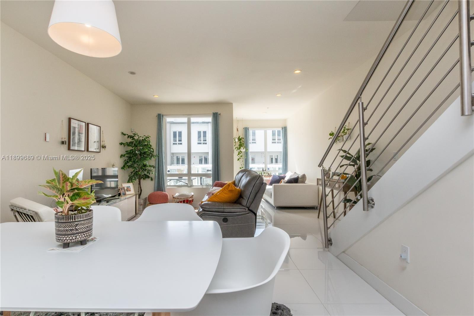 10245 NW 63rd Ter #207 Doral, FL 33178