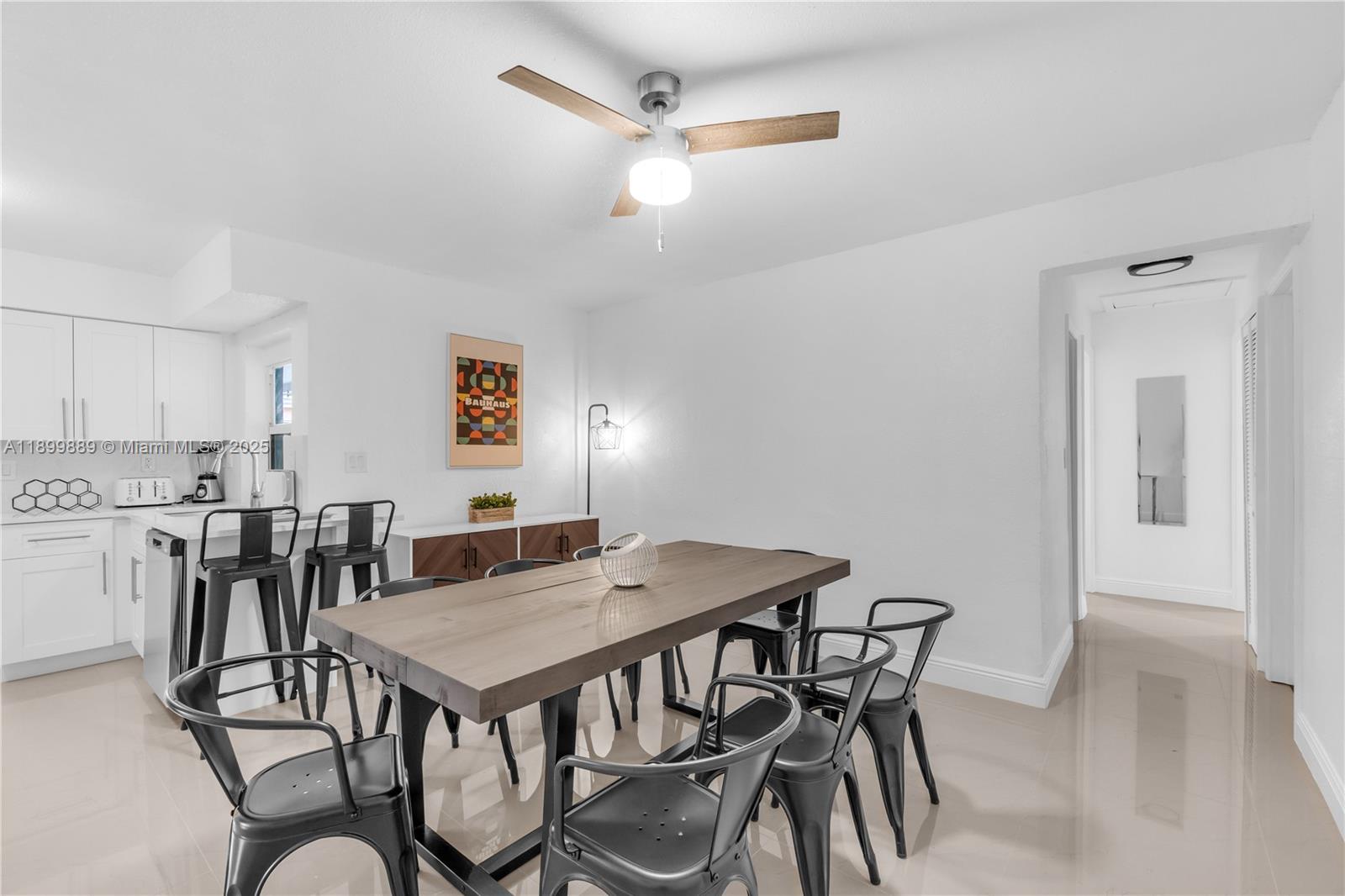 3961 NW 34th Ave Lauderdale Lakes, FL 33309