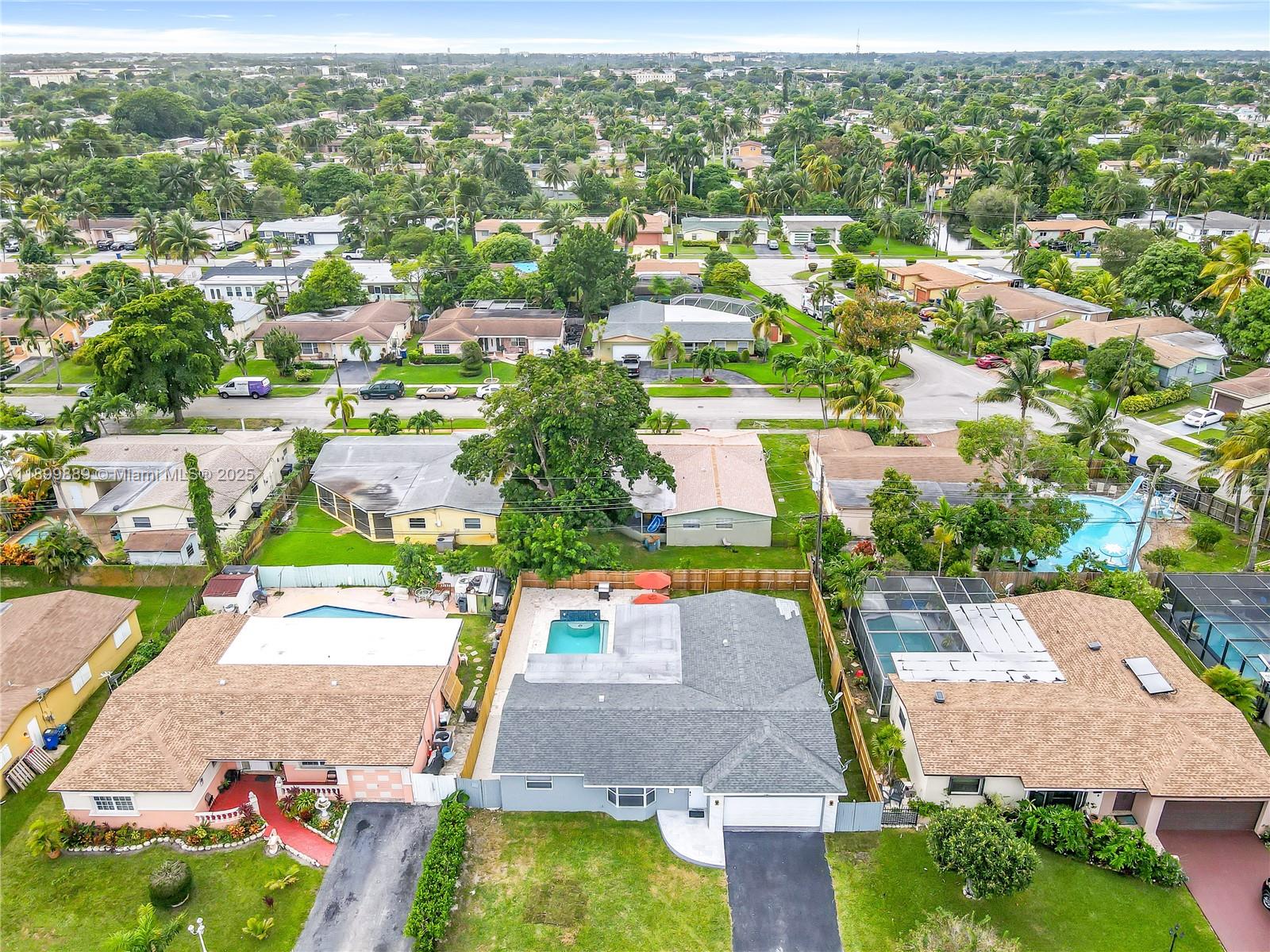 3961 NW 34th Ave Lauderdale Lakes, FL 33309