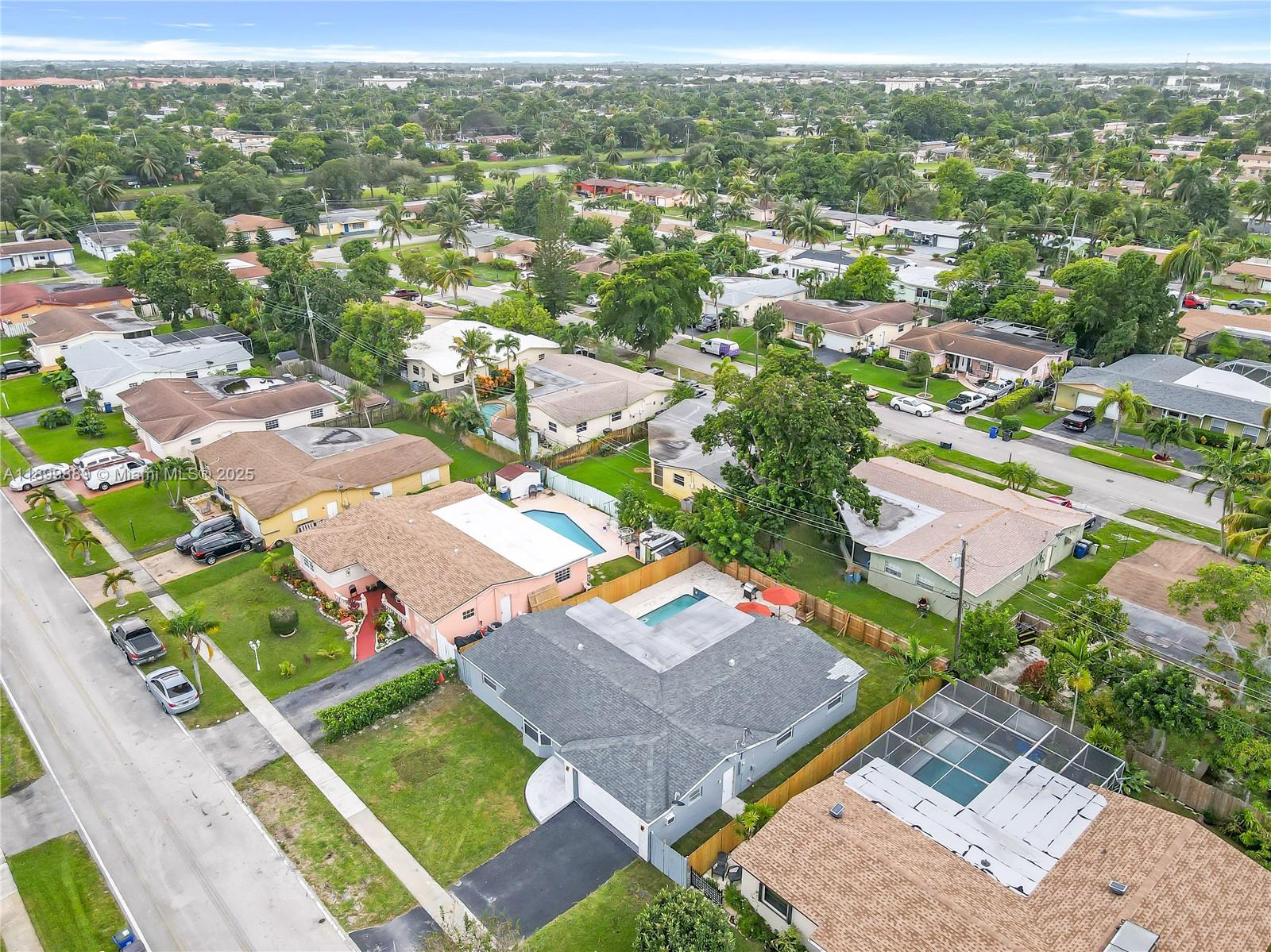 3961 NW 34th Ave Lauderdale Lakes, FL 33309