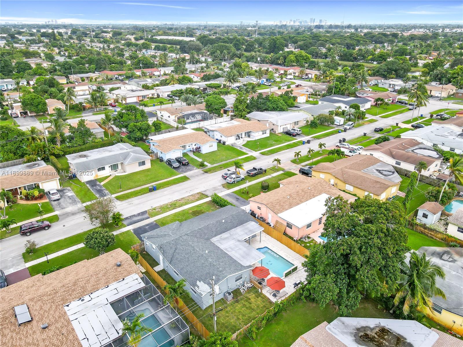 3961 NW 34th Ave Lauderdale Lakes, FL 33309