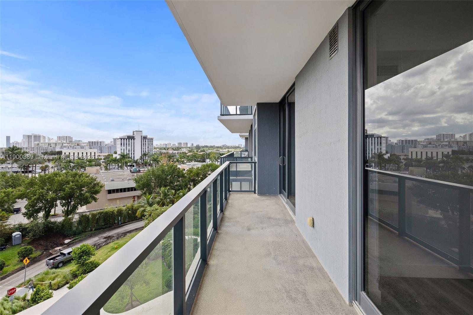 101 Diplomat Pkwy #604 Hallandale Beach, FL 33009