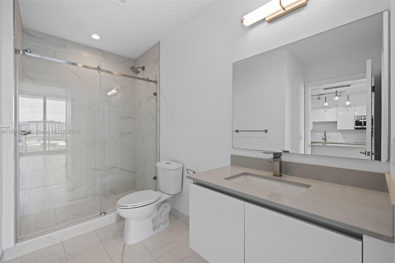 101 Diplomat Pkwy #604 Hallandale Beach, FL 33009