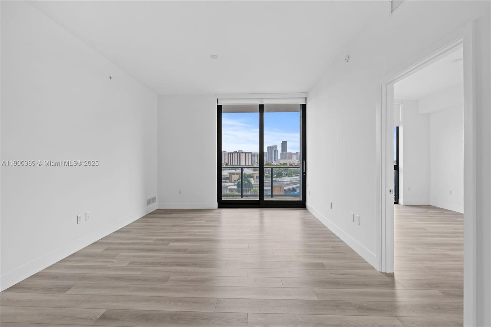 101 Diplomat Pkwy #604 Hallandale Beach, FL 33009