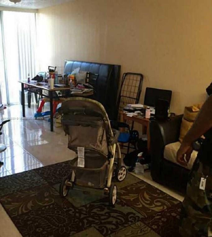 6020 SW 68th St #60 South Miami, FL 33143