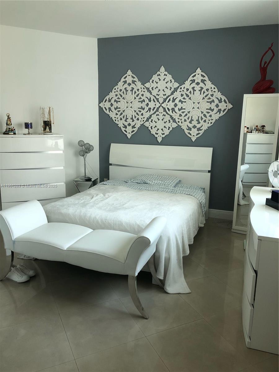 350 S Miami Ave #1511