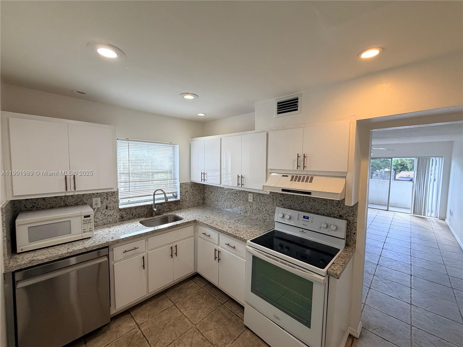 7715 SW 86th St #A2-208