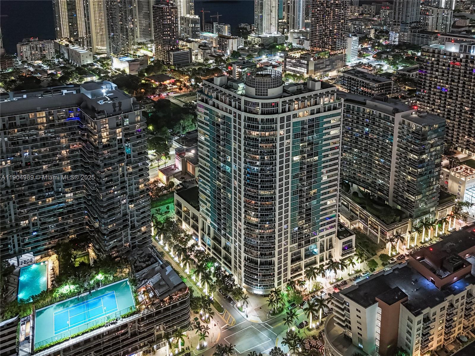 image Four Midtown Miami Condo23