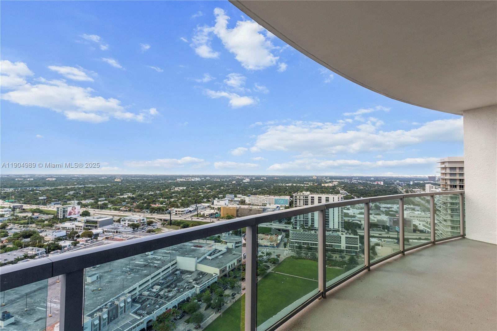 image Four Midtown Miami Condo3