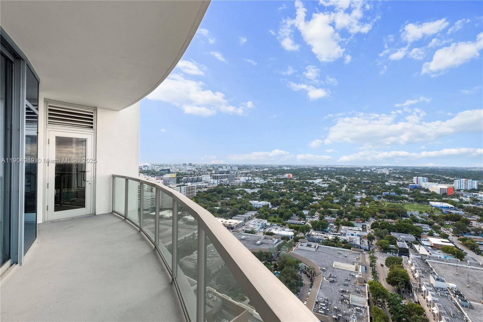 image Four Midtown Miami Condo4