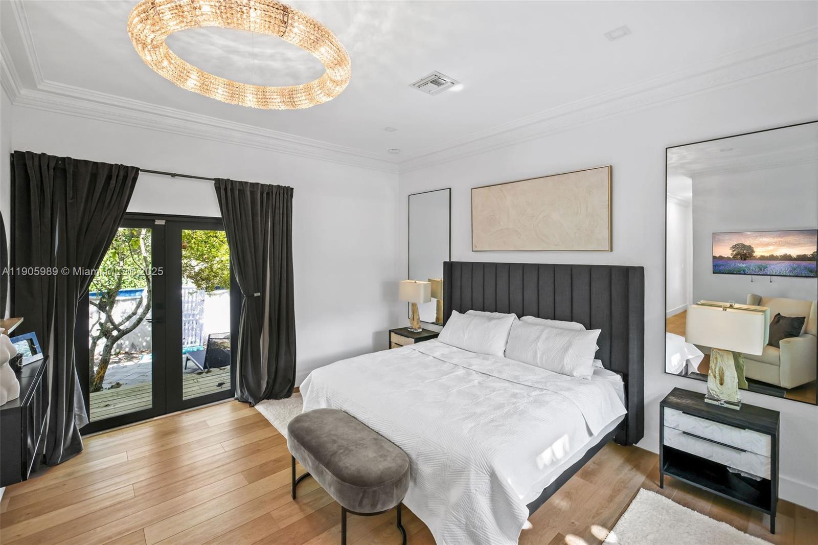 1060 NE 95th St Miami Shores, FL 33138