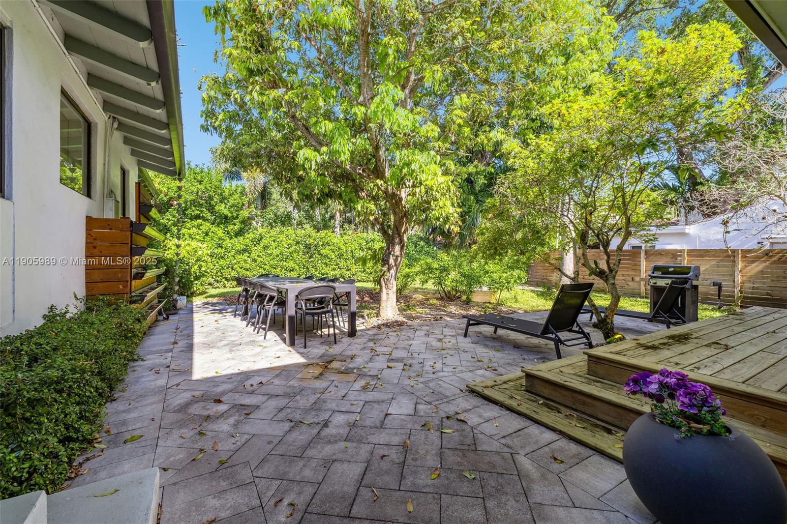 1060 NE 95th St Miami Shores, FL 33138