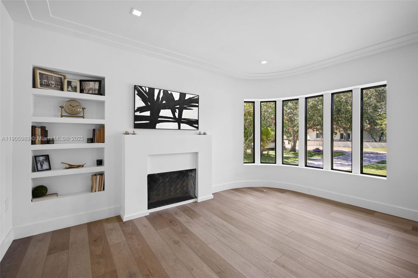 1060 NE 95th St Miami Shores, FL 33138