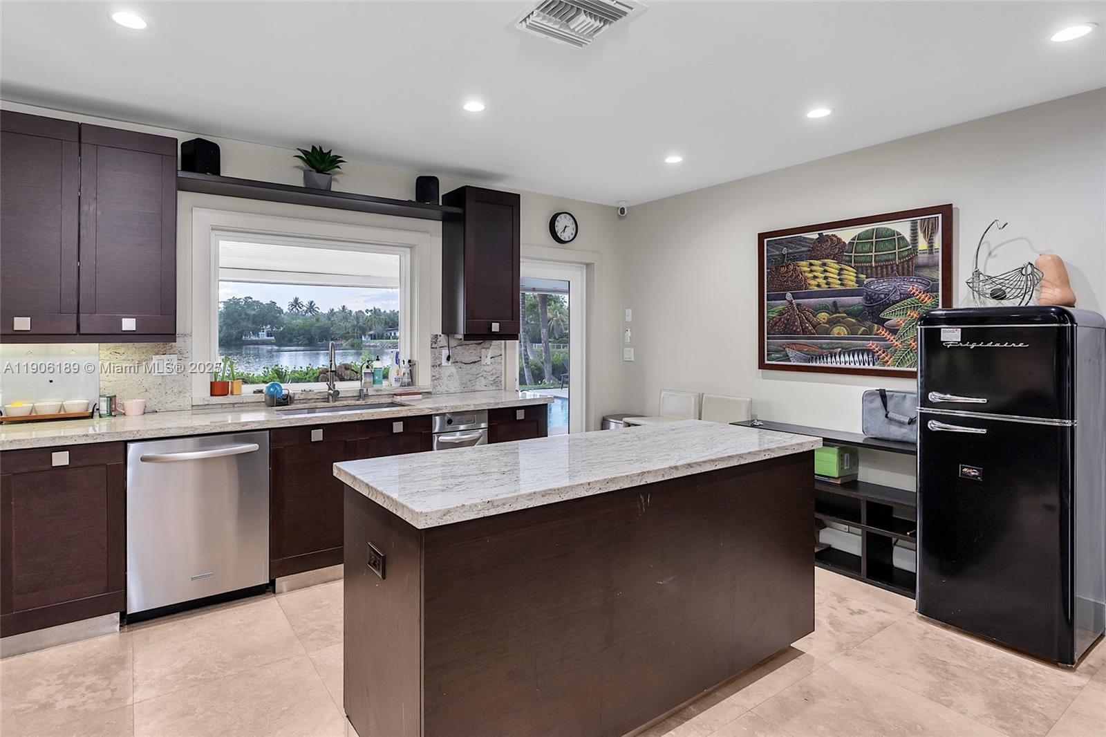 415 Rovino Ave Coral Gables, FL 33156