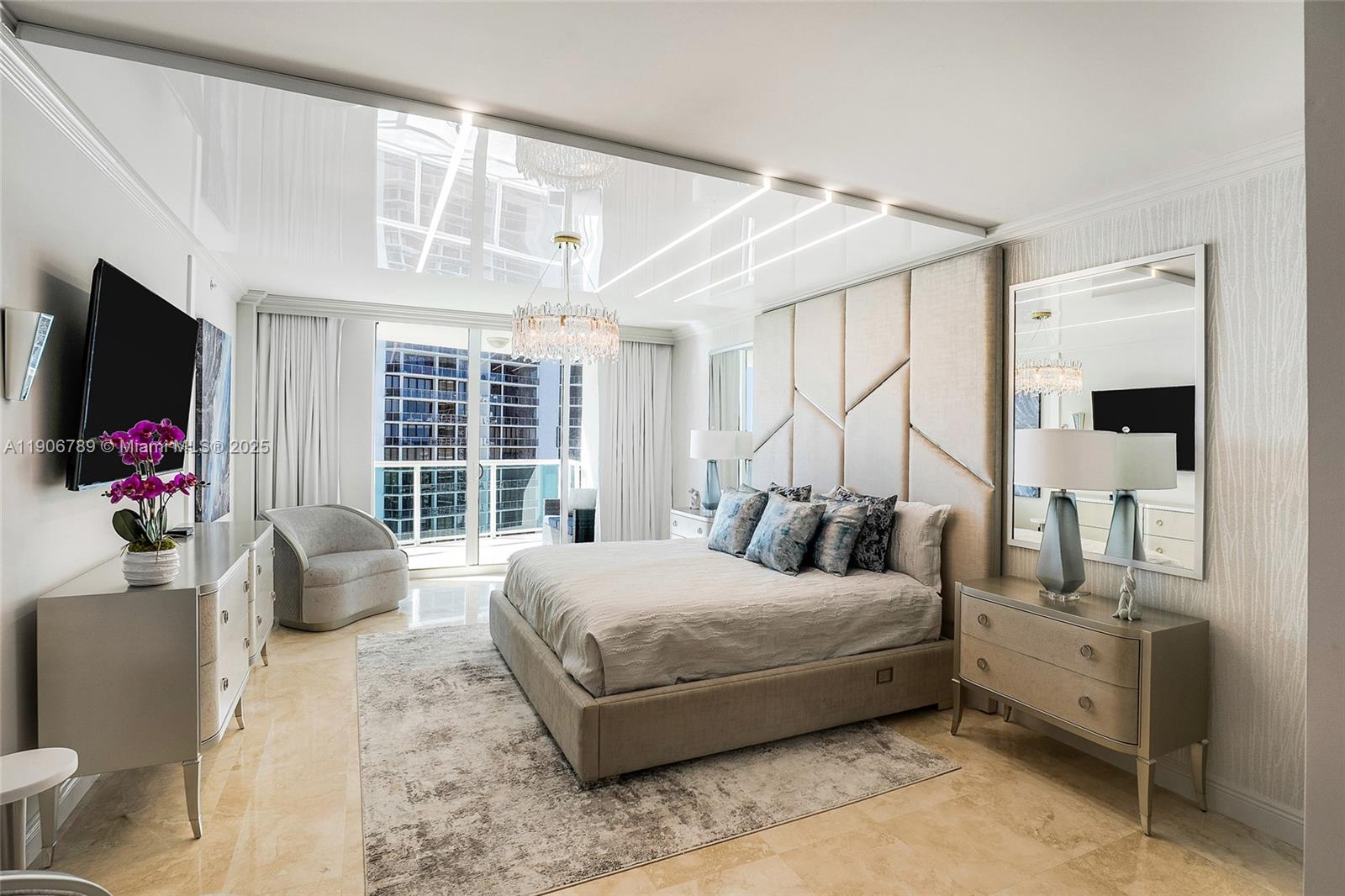 20201 E Country Clb Dr #1903 Aventura, FL 33180