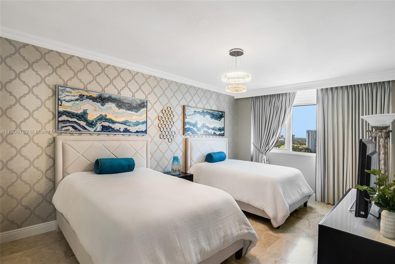 20201 E Country Clb Dr #1903 Aventura, FL 33180