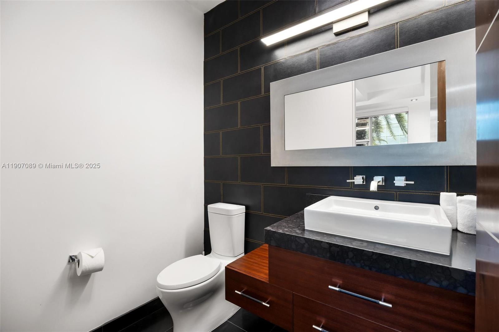 300 Royal Plz Dr Fort Lauderdale, FL 33301