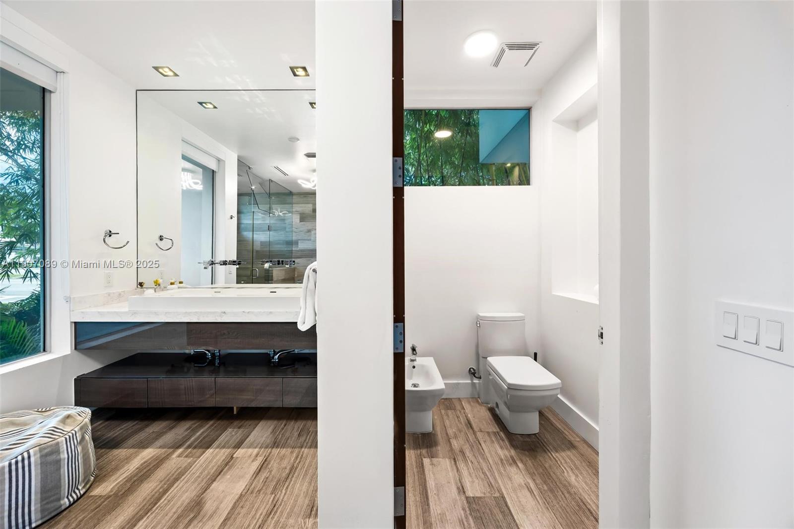 300 Royal Plz Dr Fort Lauderdale, FL 33301