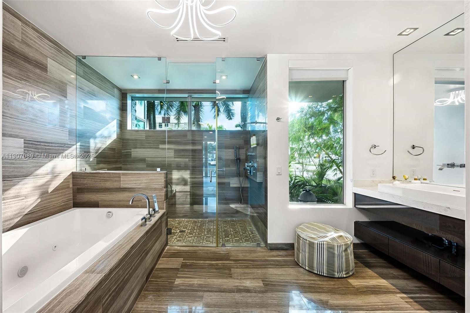 300 Royal Plz Dr Fort Lauderdale, FL 33301