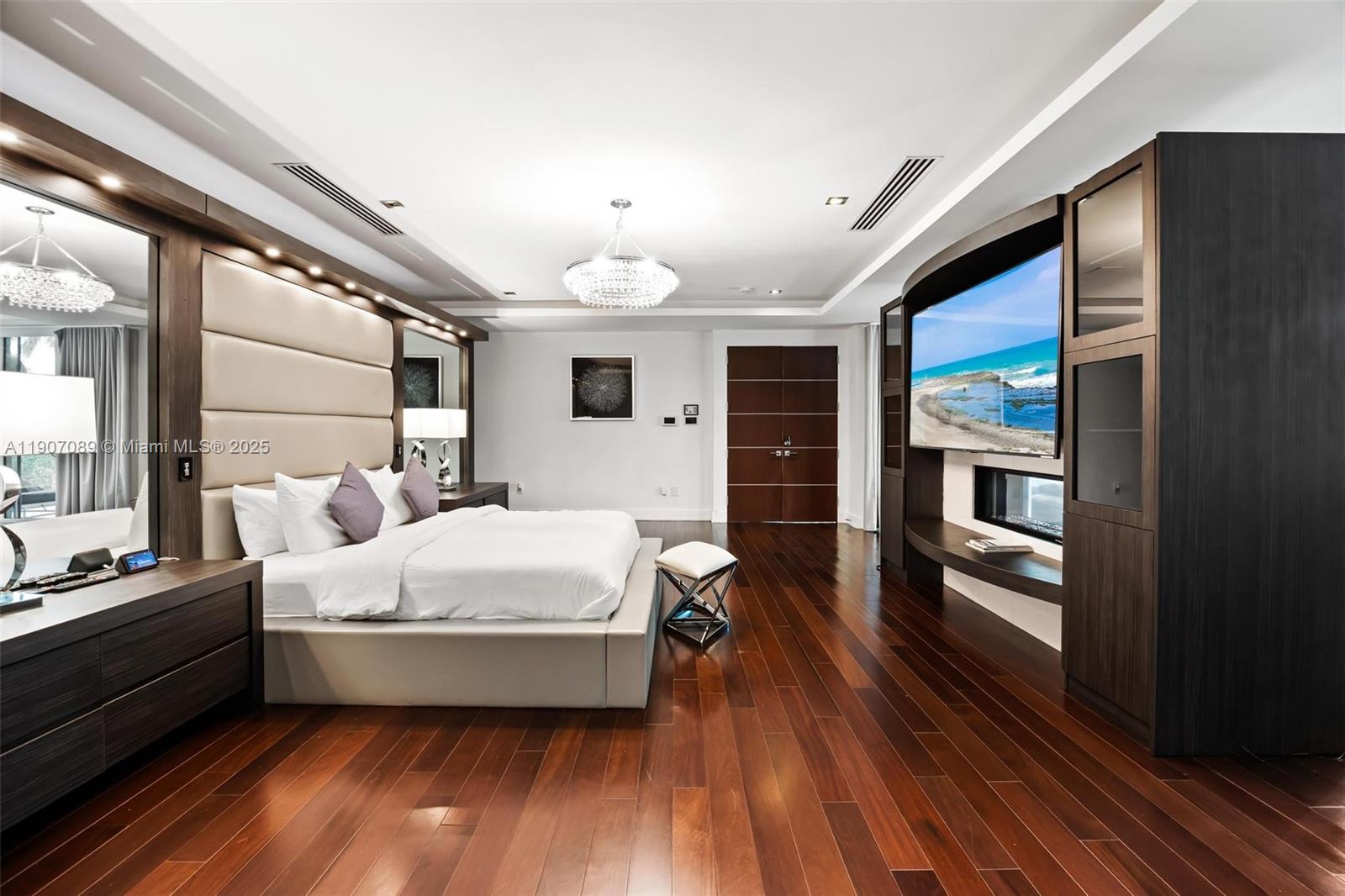 300 Royal Plz Dr Fort Lauderdale, FL 33301