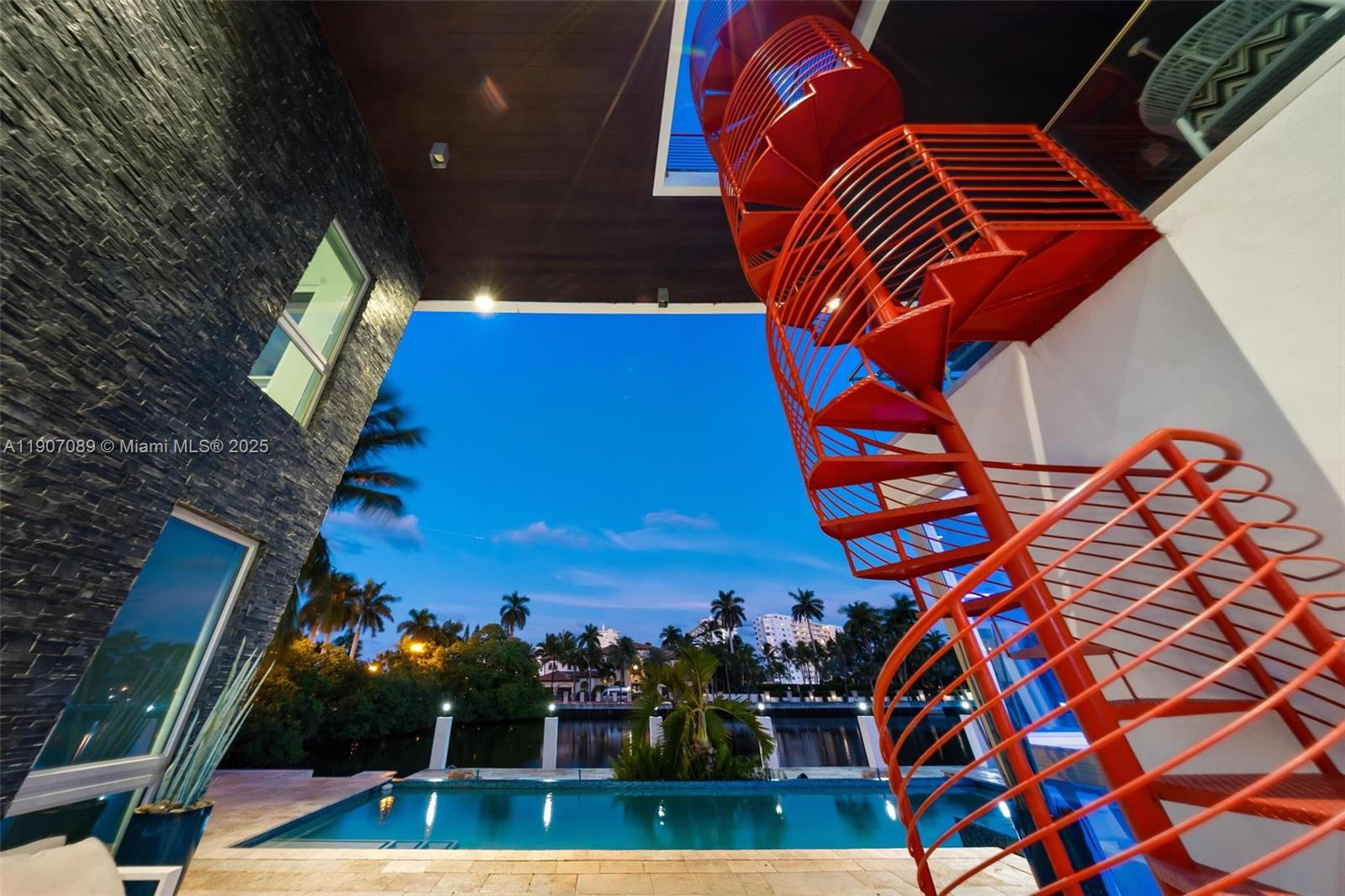 300 Royal Plz Dr Fort Lauderdale, FL 33301