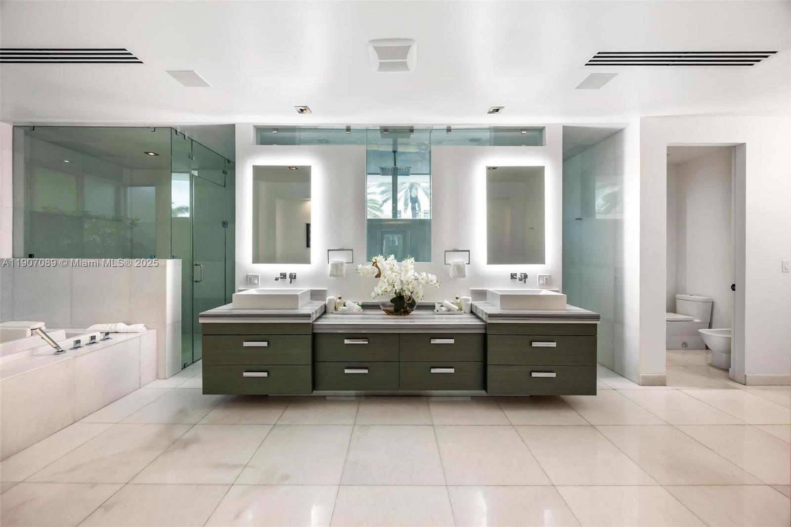 300 Royal Plz Dr Fort Lauderdale, FL 33301