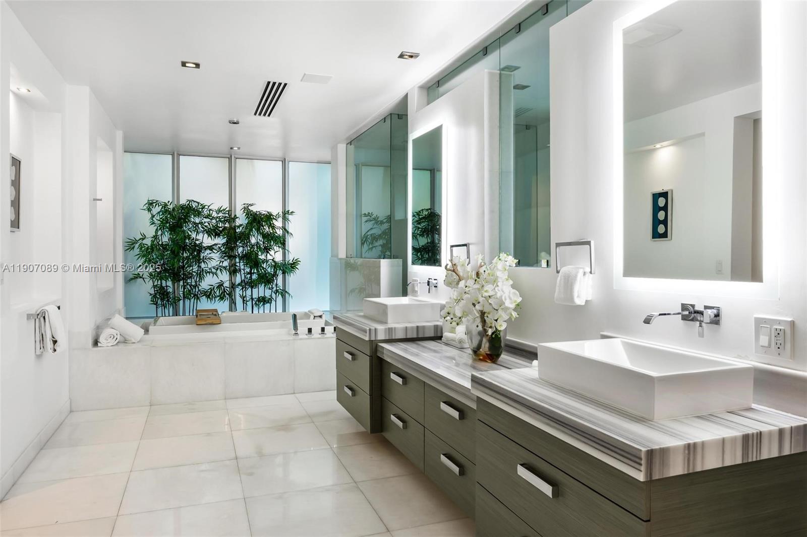 300 Royal Plz Dr Fort Lauderdale, FL 33301