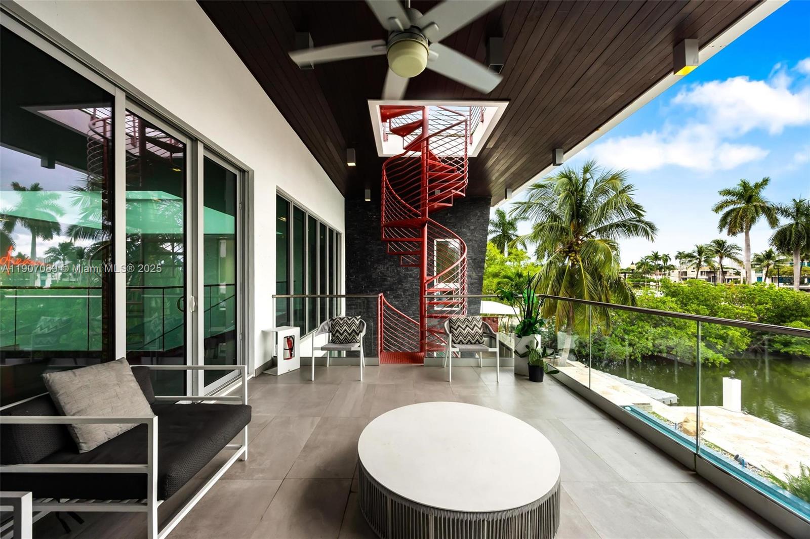 300 Royal Plz Dr Fort Lauderdale, FL 33301