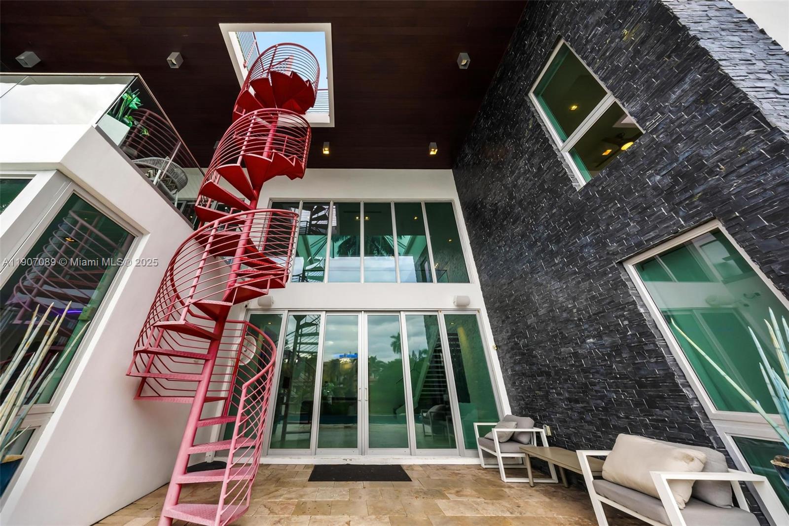 300 Royal Plz Dr Fort Lauderdale, FL 33301