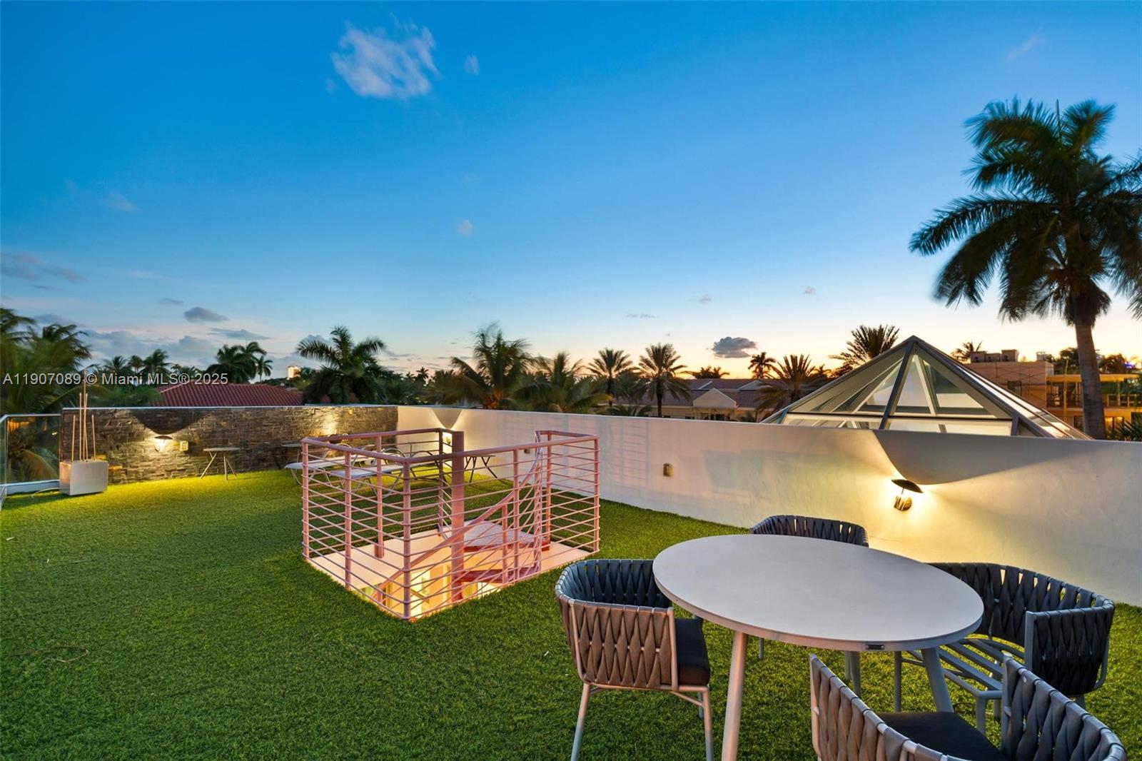 300 Royal Plz Dr Fort Lauderdale, FL 33301