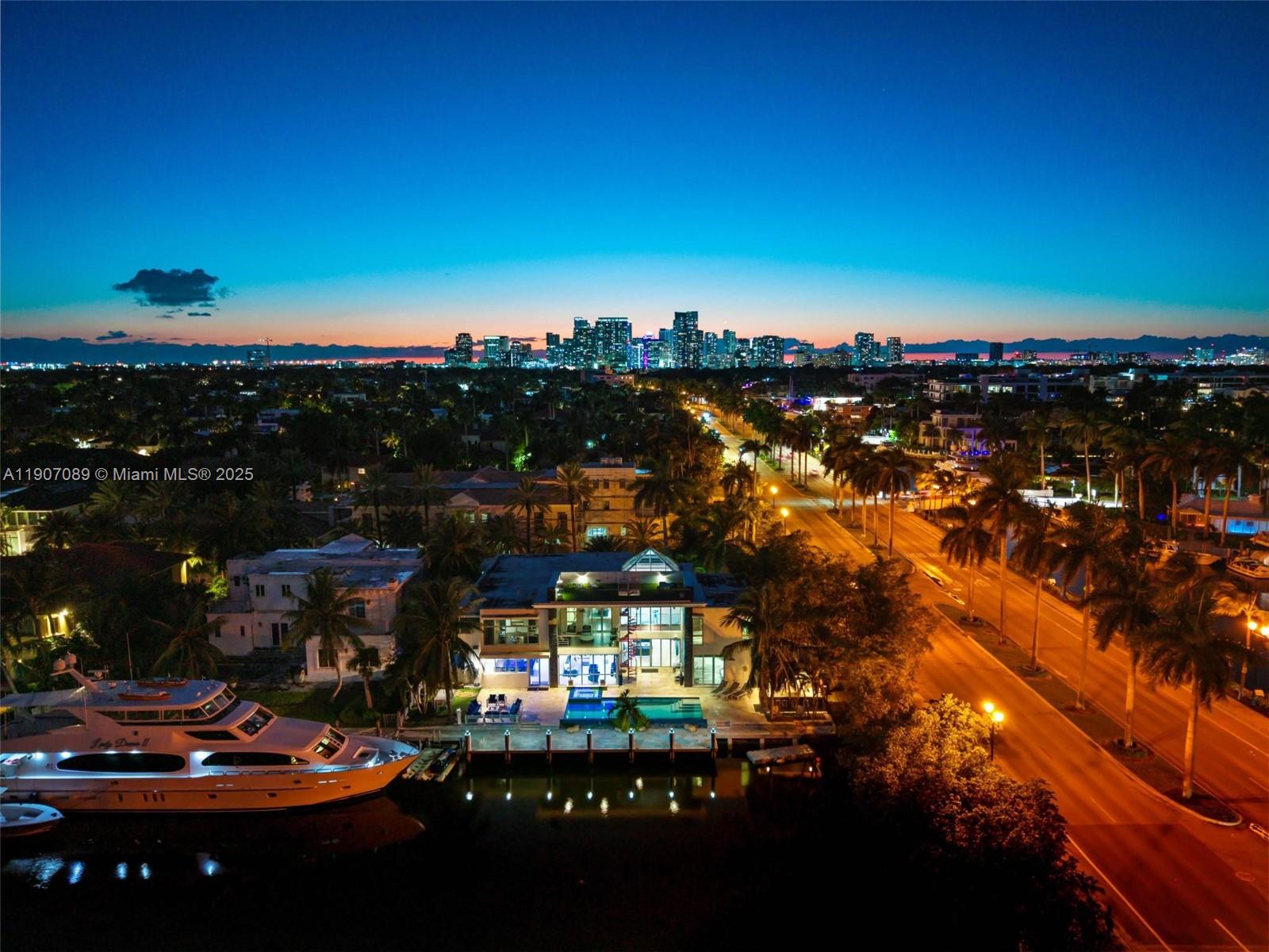 300 Royal Plz Dr Fort Lauderdale, FL 33301