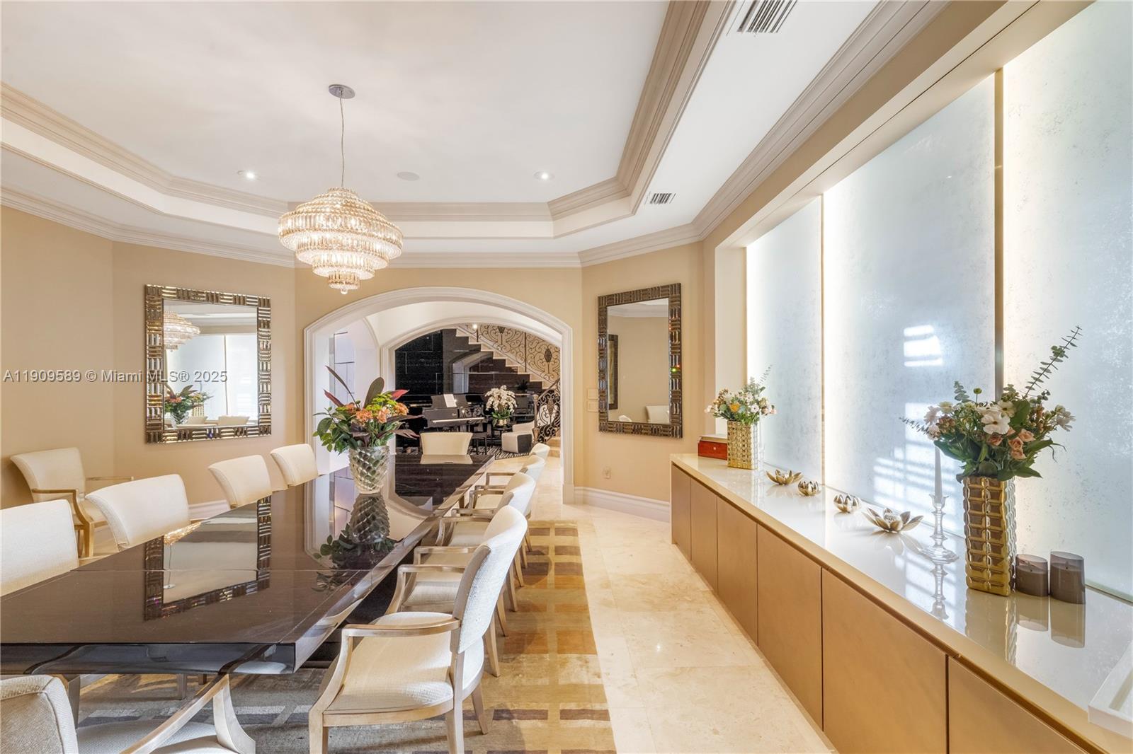 5250 Snapper Crk Rd Coral Gables, FL 33156