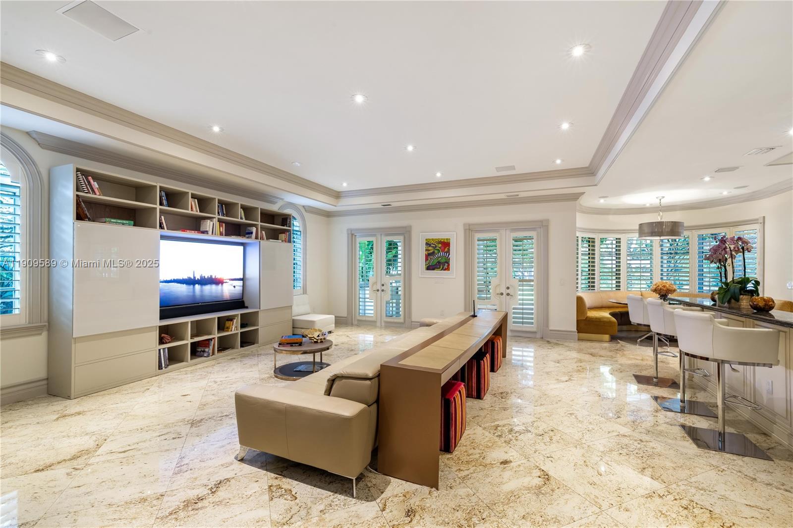 5250 Snapper Crk Rd Coral Gables, FL 33156