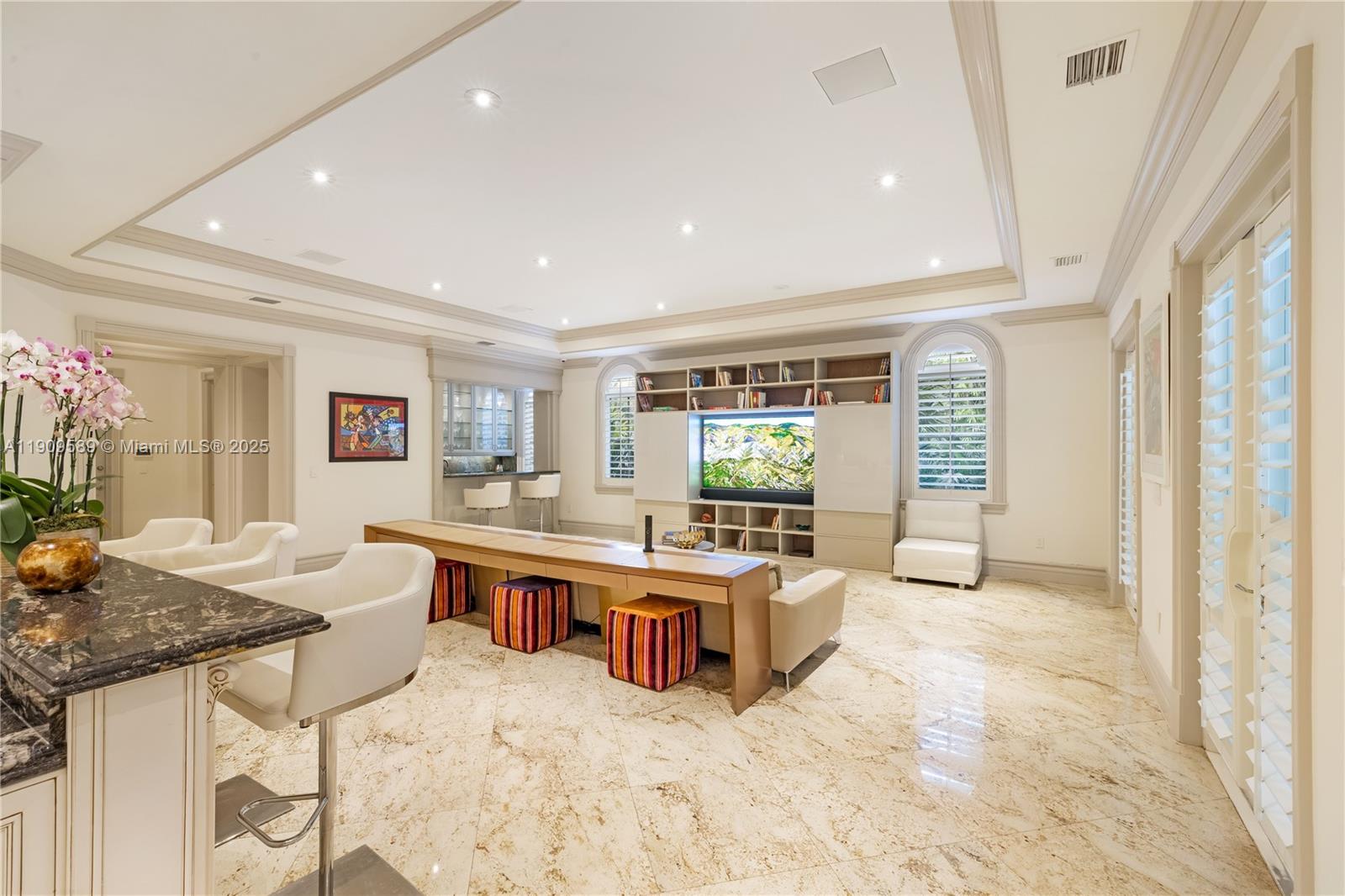 5250 Snapper Crk Rd Coral Gables, FL 33156