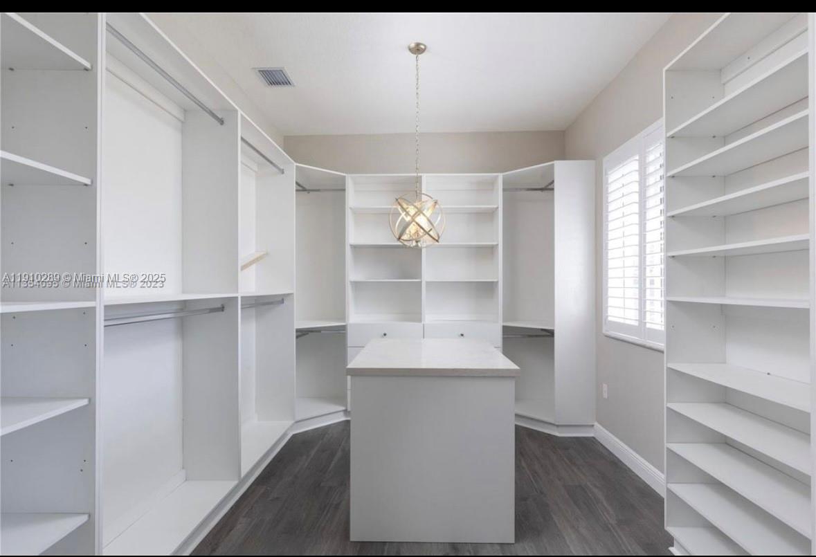 9341 SW 174th St Palmetto Bay, FL 33157