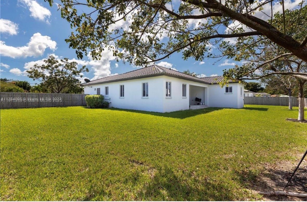 9341 SW 174th St Palmetto Bay, FL 33157